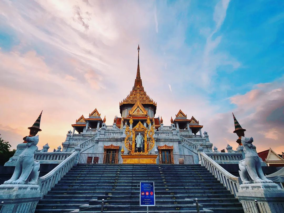 Chùa Phật Vàng Wat Traimit ivivu