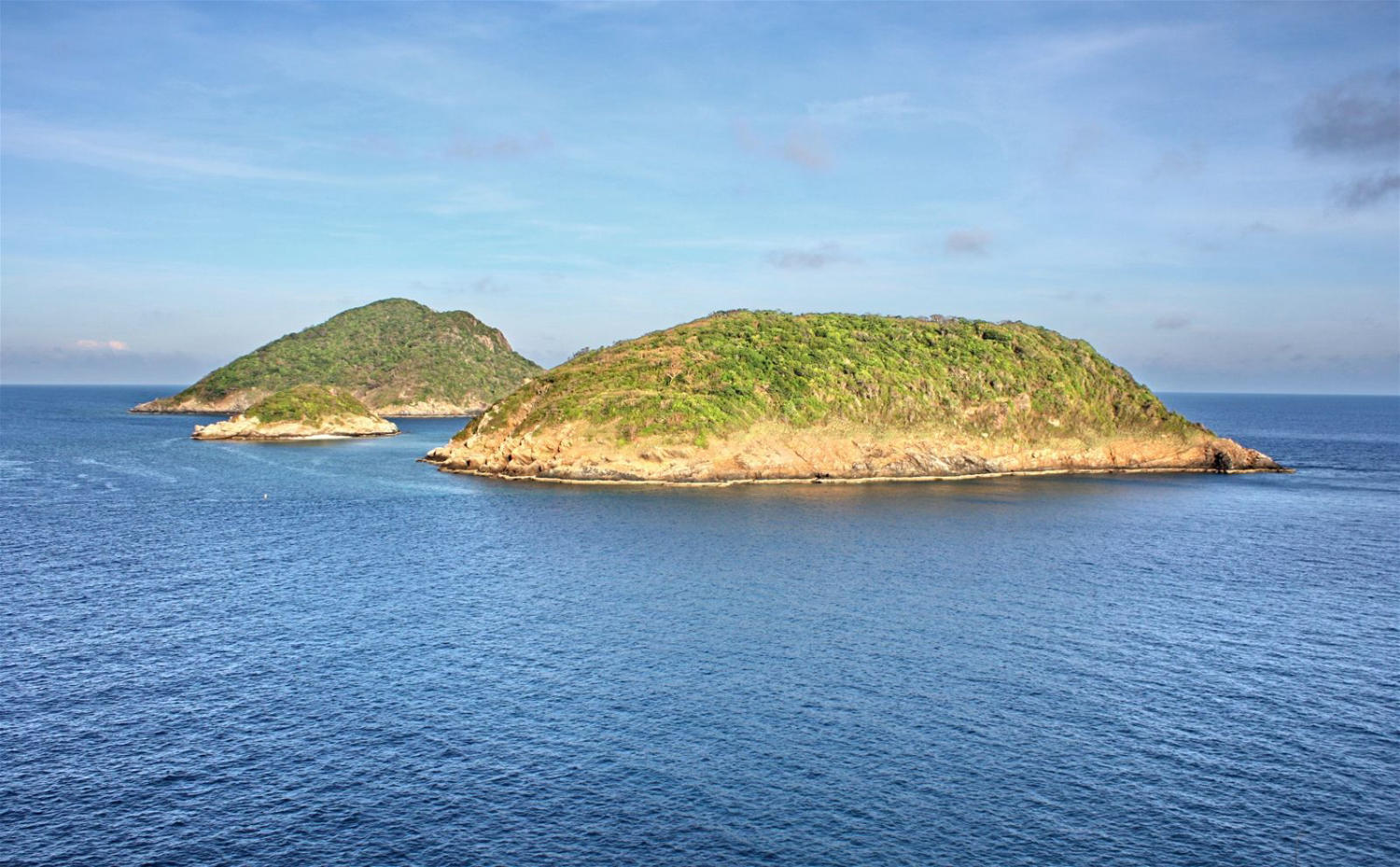 Hòn- Bông- Lan-ivivu-1