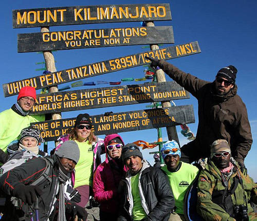 Kilimanjaro là ngọn núi nổi tiếng ở Tanzania và là ngọn núi cao nhất châu Phi. Ảnh: Nicoday.