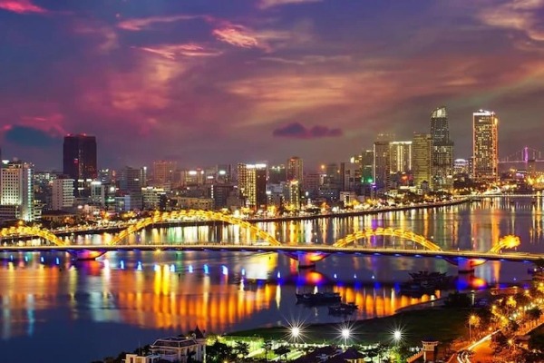 Du lịch Đà Nẵng - Thành phố biển đầy màu sắc